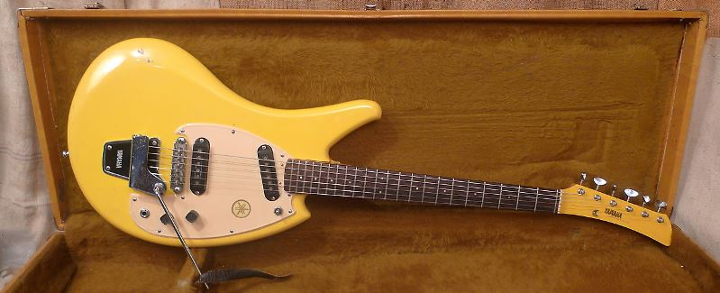 Yamaha shop banana guitar